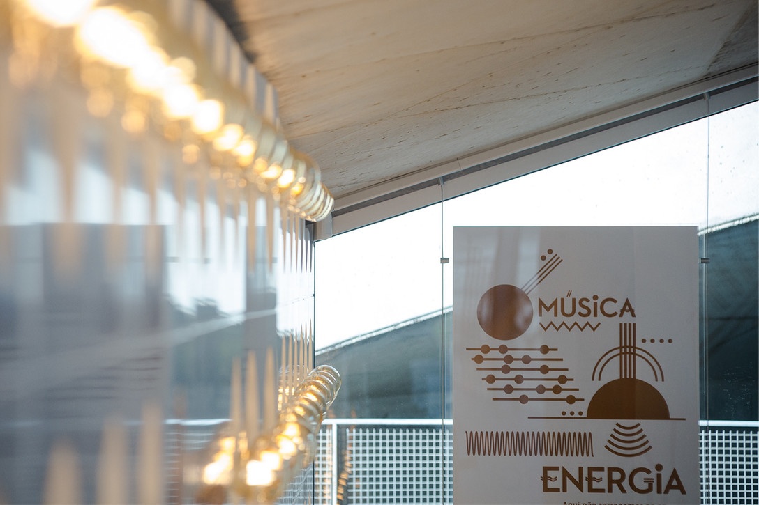 旗艦店品牌標志